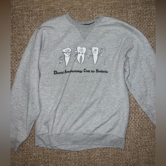 Tops - Dental Crew Neck